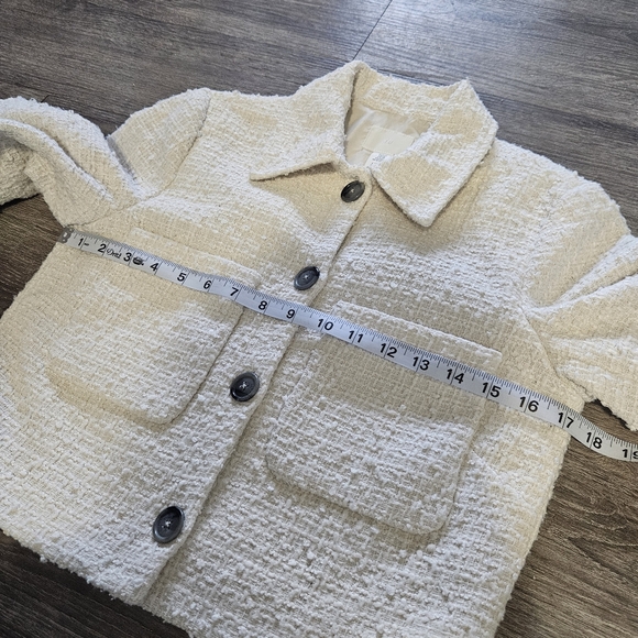 Cream Textured Jacket - Picture 3 of 7